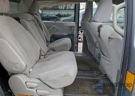 2011 Toyota Sienna Le from USA, damaged, VIN 5TDKK3DC1BS154659